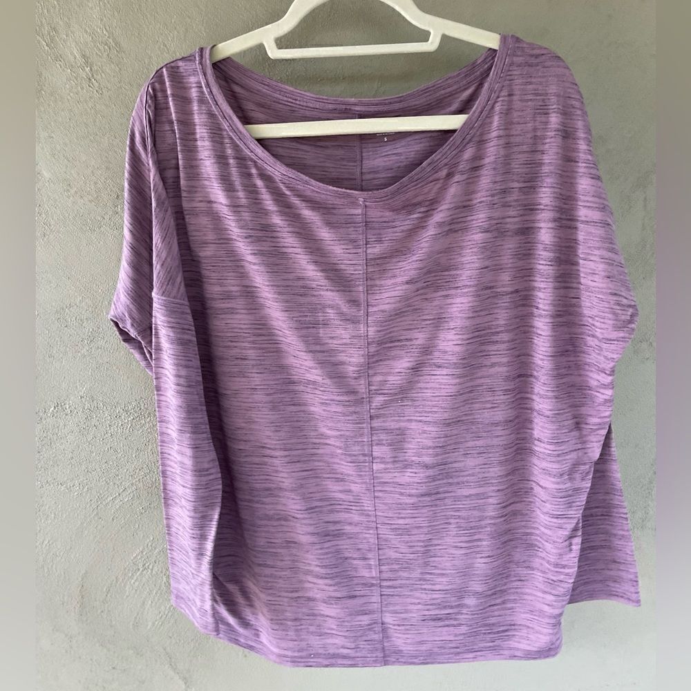 Athleta Oversized Long Sleeved Tee Size Small
